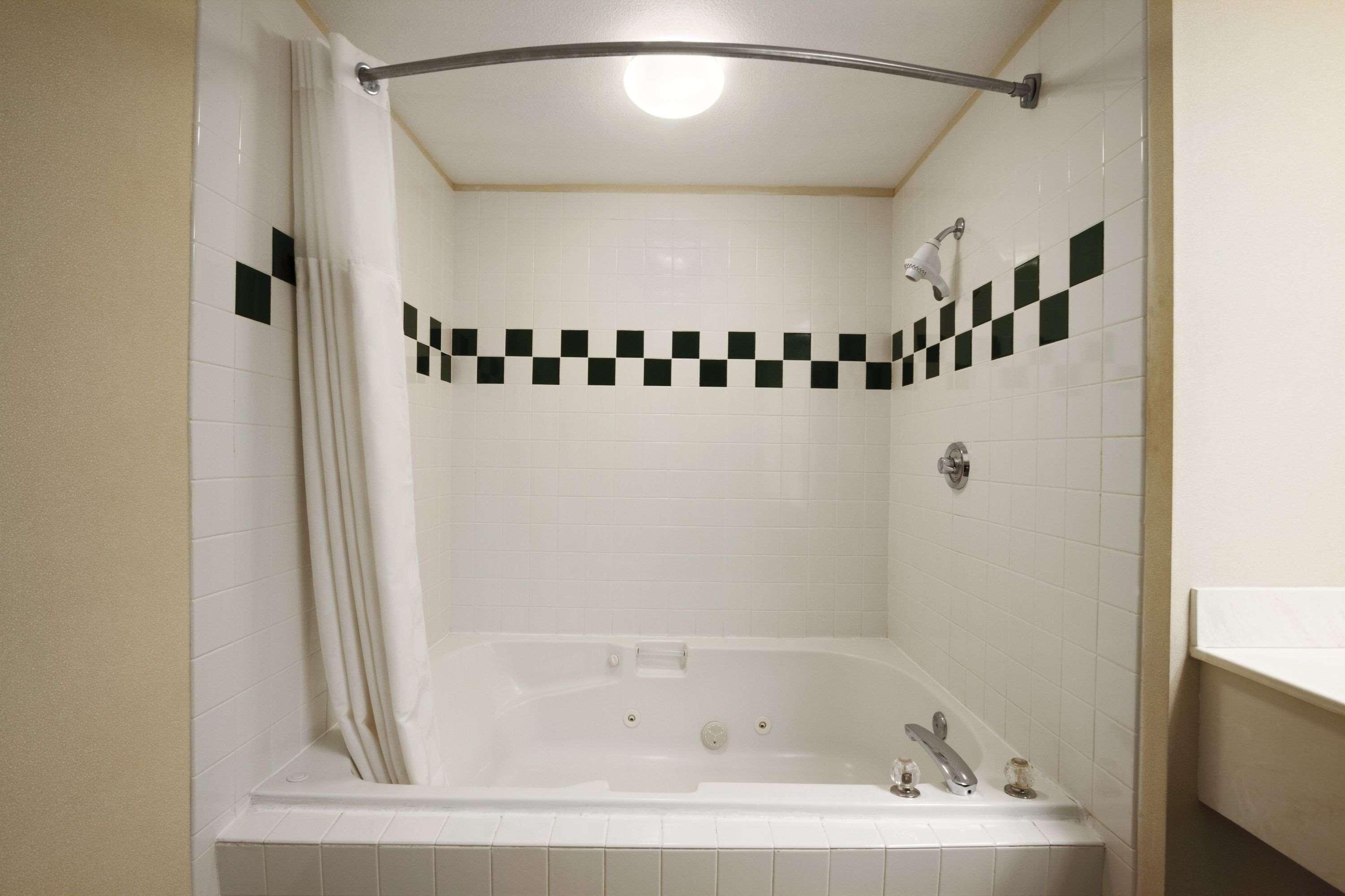 Ramada By Wyndham Seatac Airport Otel Dış mekan fotoğraf