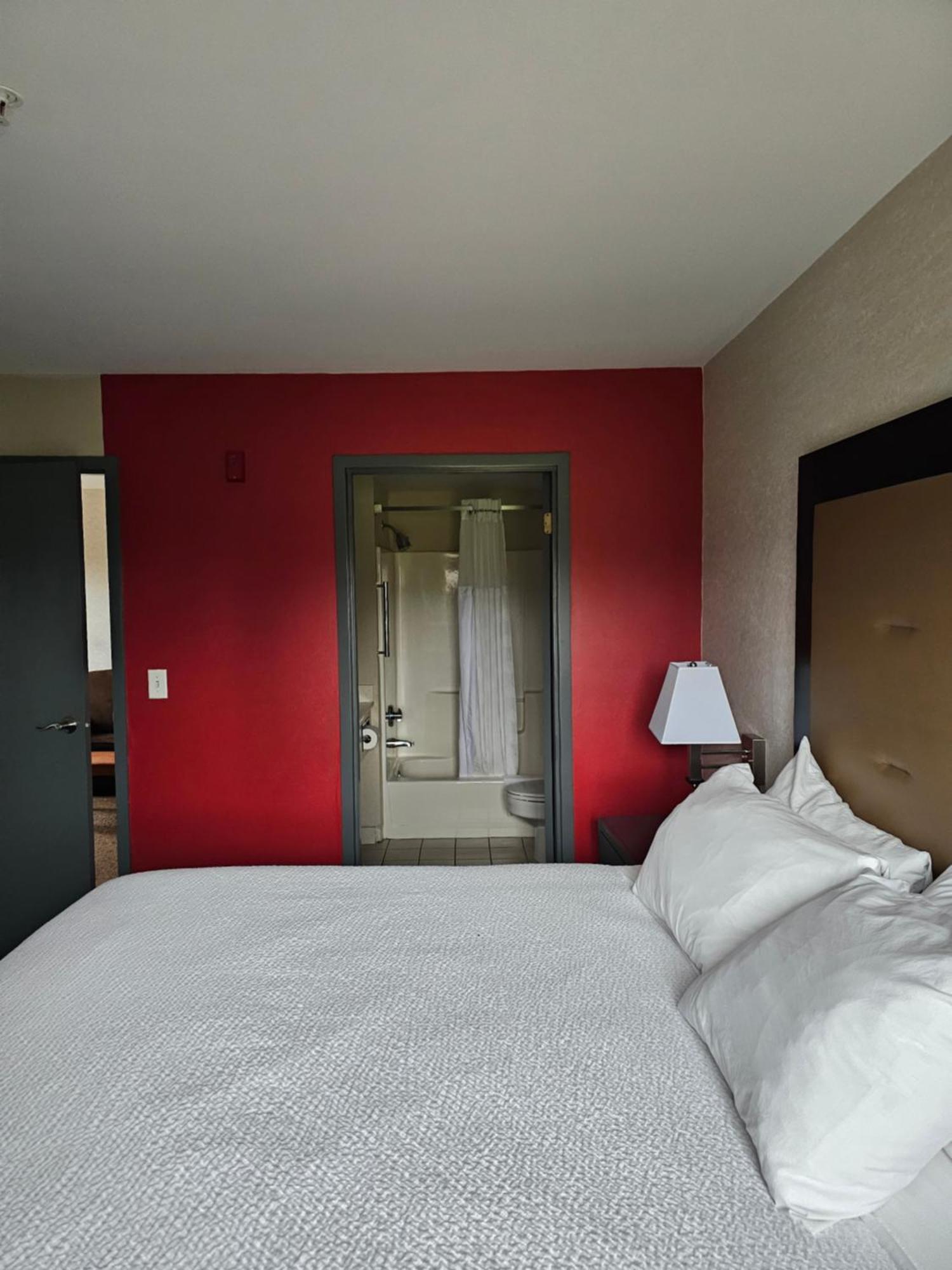 Ramada By Wyndham Seatac Airport Otel Dış mekan fotoğraf